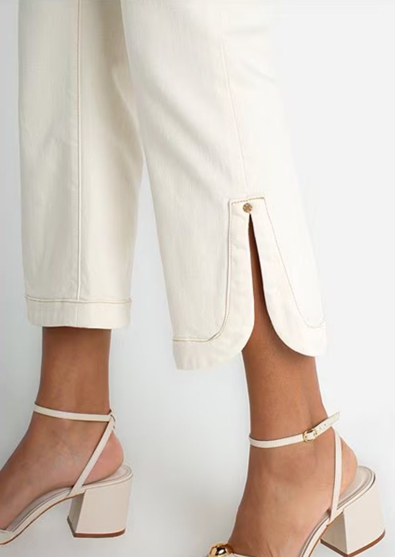 Hanna Hi-Rise Crop Flare jeans
