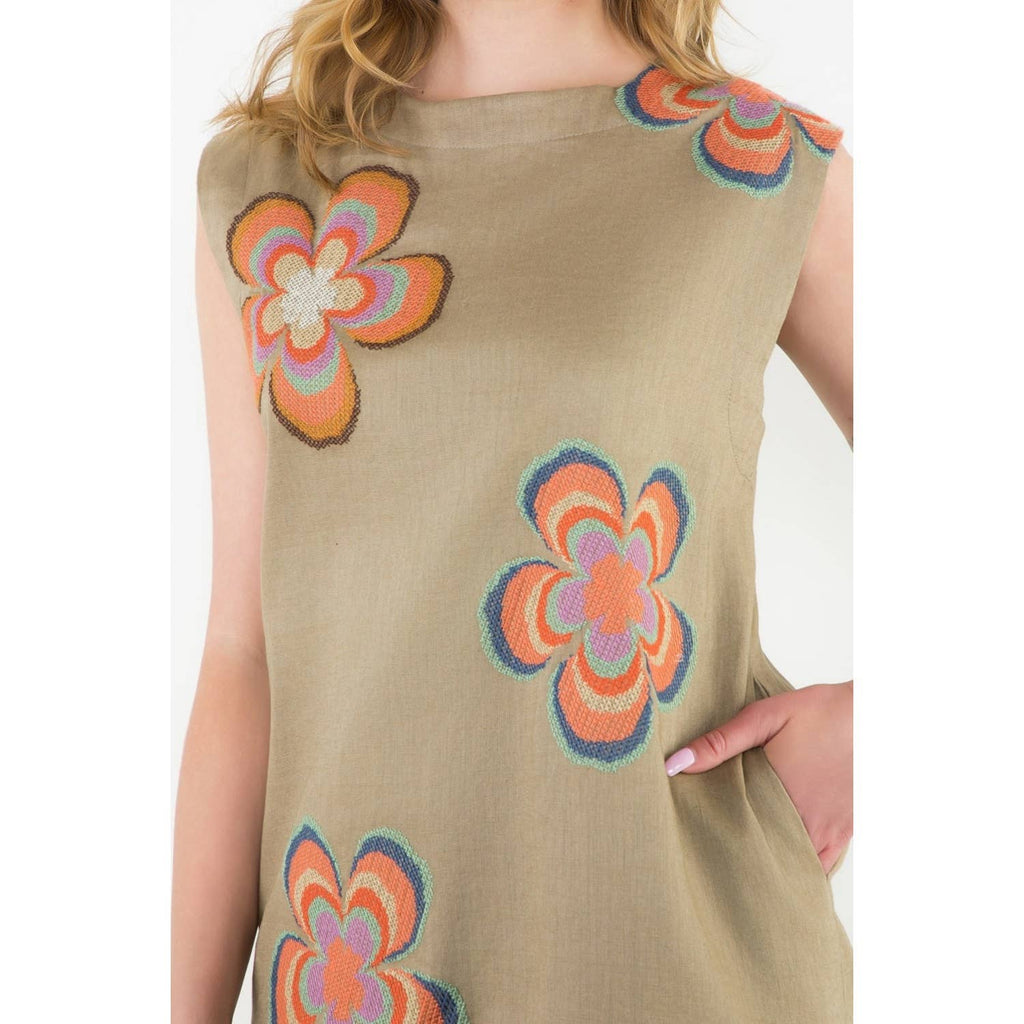 Sleeveless Flower Embroidered Dress