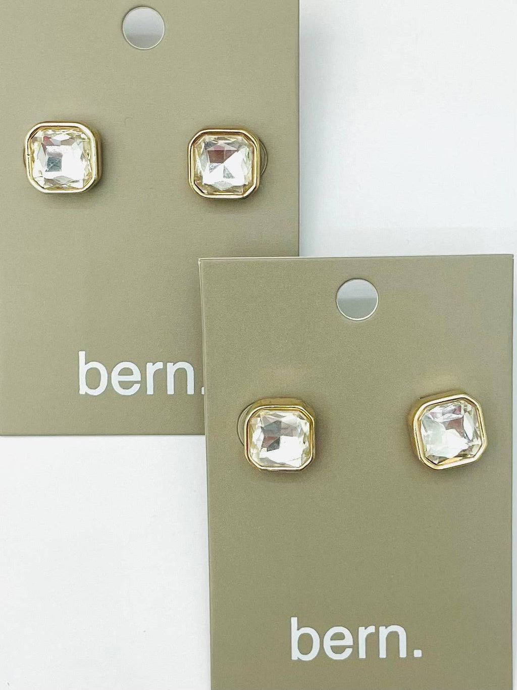 CHIC - Simple Elegance Stud (gold/clear CZ) BER900