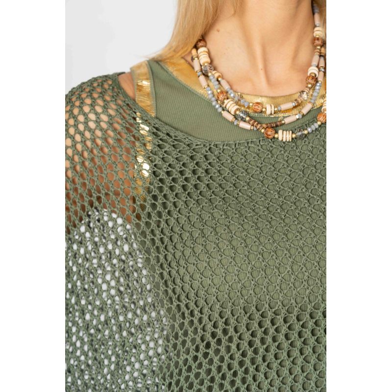 Oversized knitted sweater with pocket