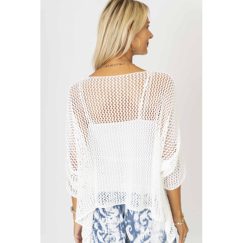 Oversized knitted sweater with pocket